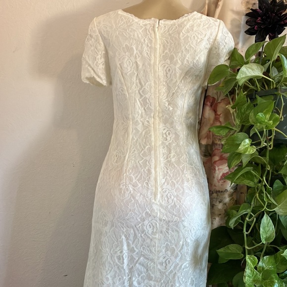 Vintage Wedding Dress UNITE! Ivory Lace Shell with Lining Long with Slit on Left - Picture 8 of 15